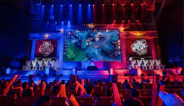 合在联盟中 合在联盟中