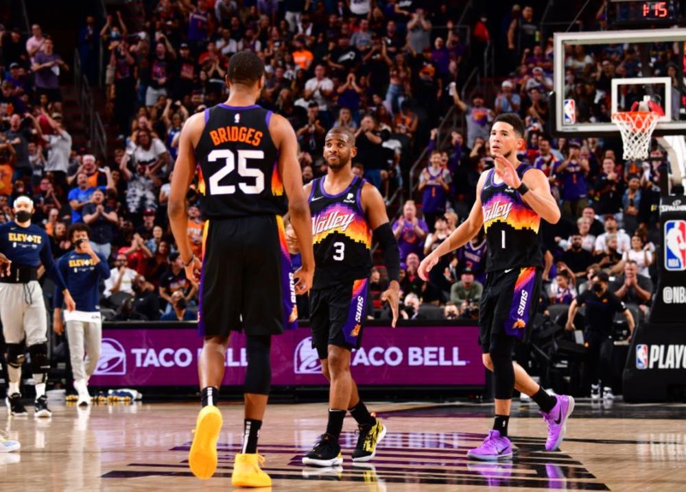 在球場上的 在球場上的