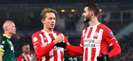 后防线疲于 后防线疲于