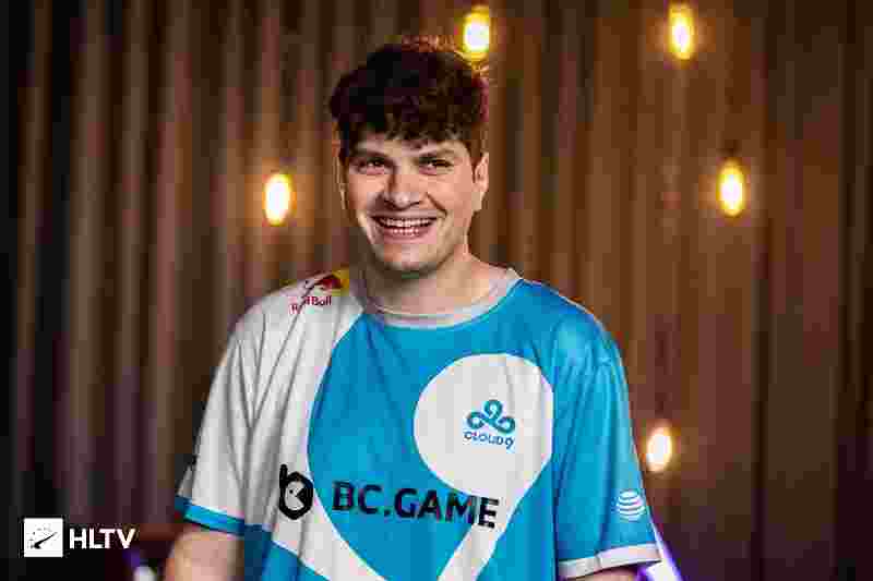 她们谈到 她们谈到