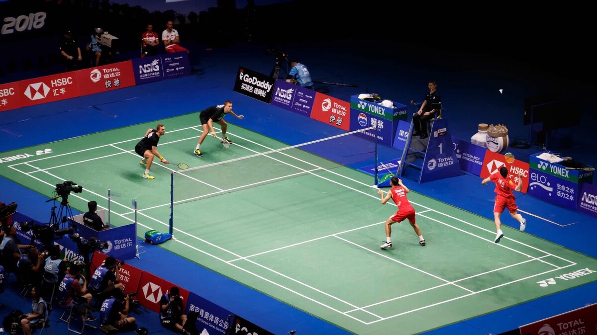 尤其是在防 尤其是在防