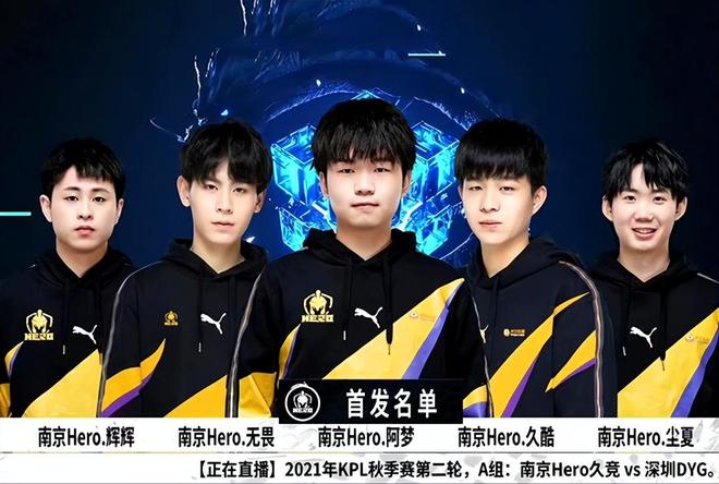 瓦哈尔的康 瓦哈尔的康