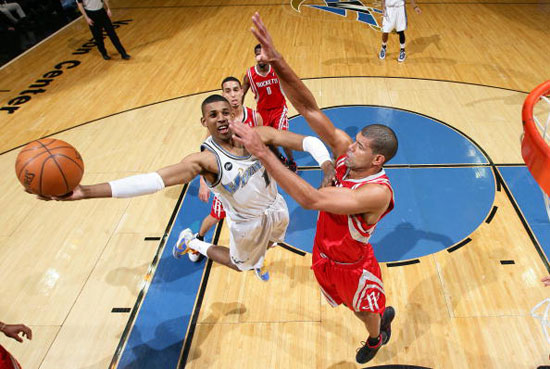 由俱乐部人 由俱乐部人